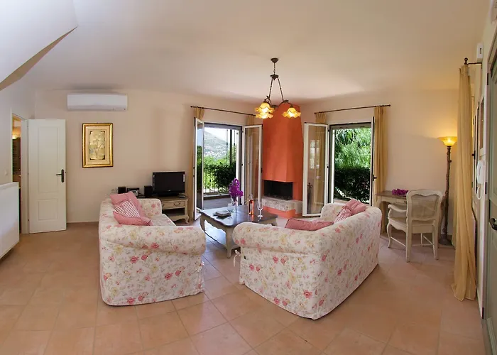 Stamoulis Vila Agia Efimia